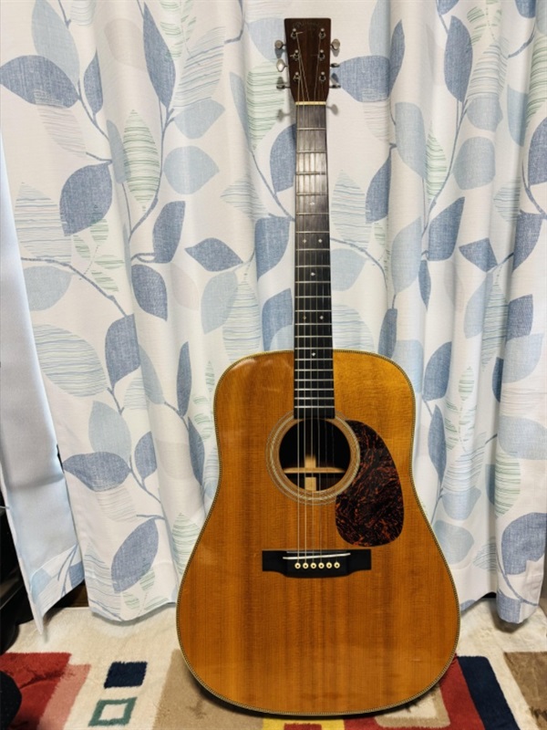 MARTIN HD-28Vの画像